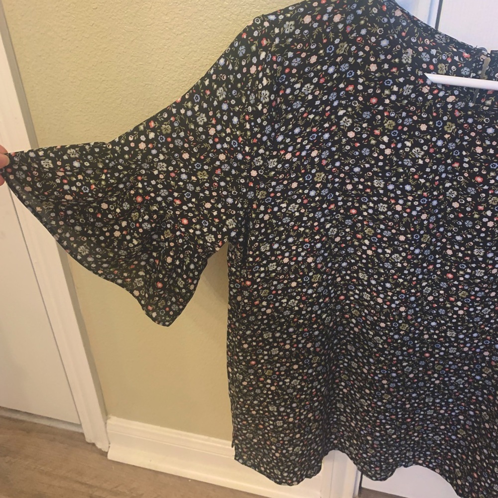 NWOT Loft blouse top